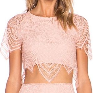 Scalloped Lace Cropped Blouse